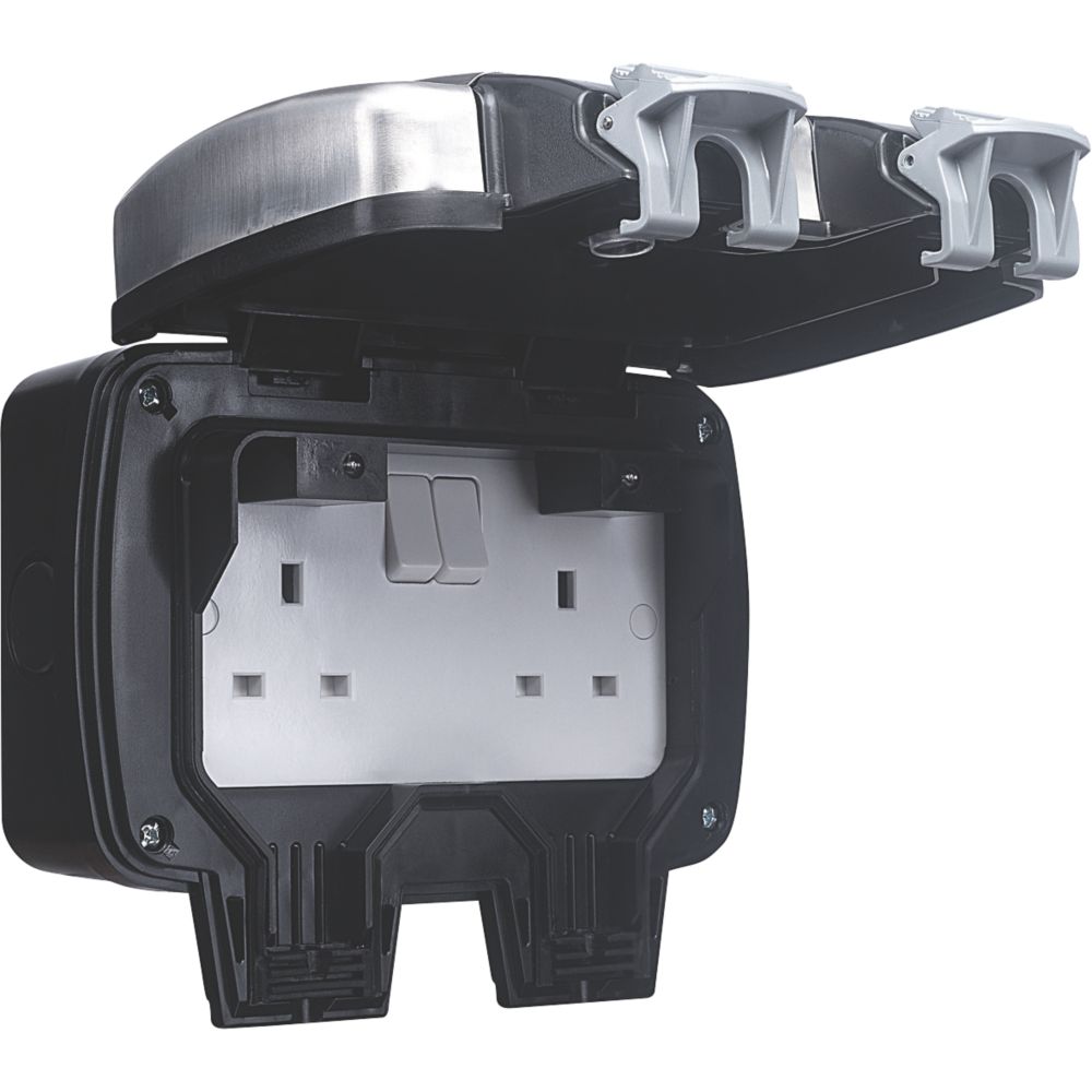 British General Ip A Gang Sp Weatherproof Outdoor Switched Socket