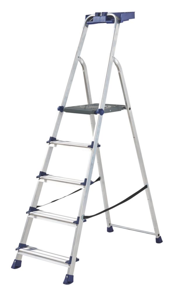 Werner Aluminium 1 68m 5 Step Platform Step Ladder Screwfix