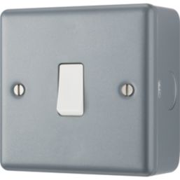 British General  10AX 1-Gang 2-Way Metal Clad Single Light Switch with White Inserts