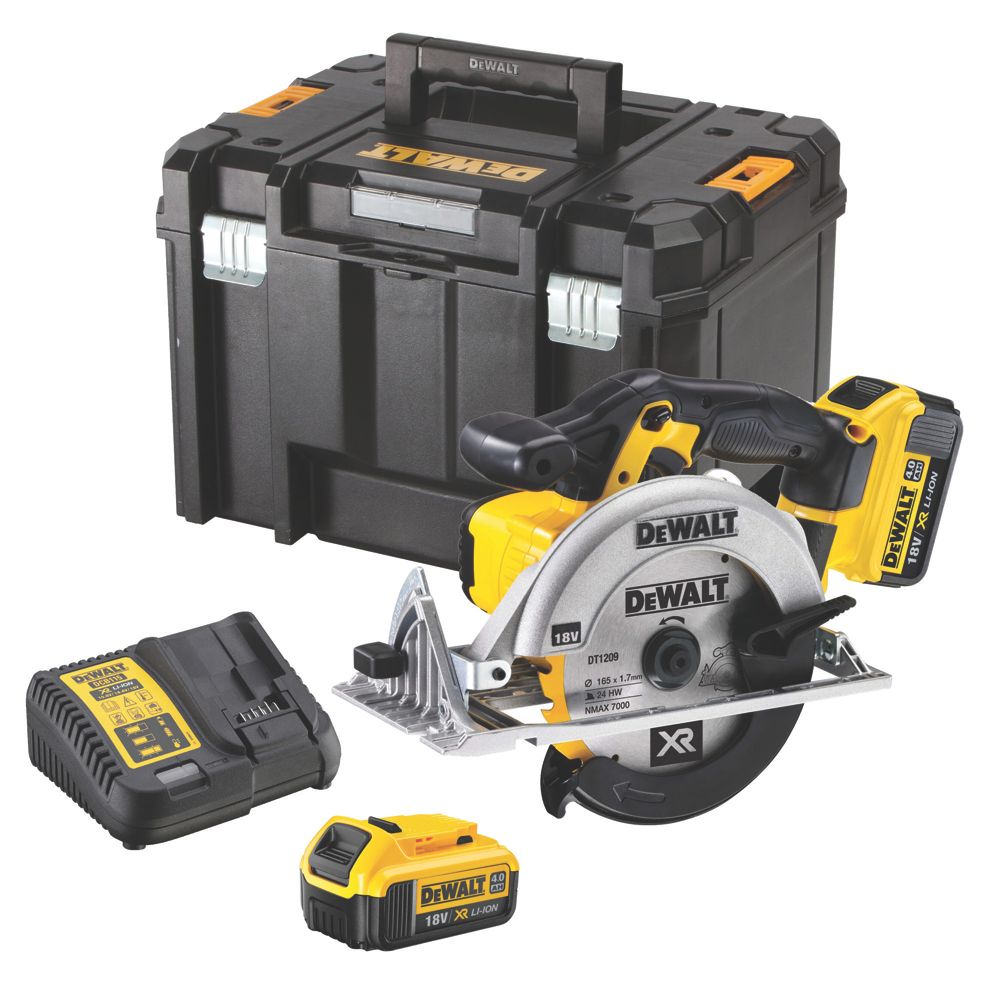 DeWalt Circular Saws Saws Screwfix