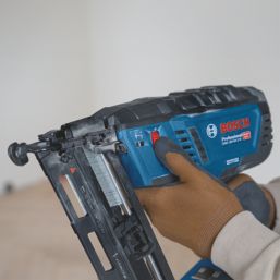 Bosch GNH 18V-64-2 M Professional 64mm 18V Li-Ion AMPShare Brushless Second Fix Cordless Nail Gun - Bare