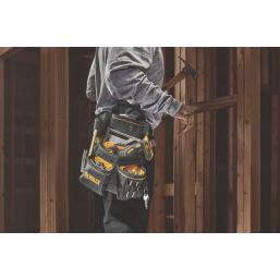 DeWalt DWST40201-1 Nail Pouch and Belt  30-53" Black