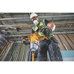 DEWALT DWD241-GB 1800W  Electric Paddle Mixer 230V