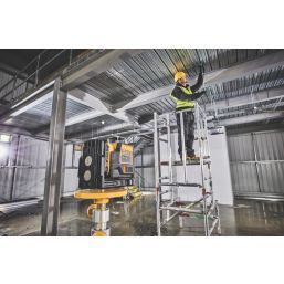 DEWALT DCE0811D1G-GB 12V 1 x 2.0Ah Li-Ion XR Green Self-Levelling Multi-Line Laser Level