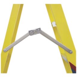 Erbauer Fibreglass 1.07m 4 Step Swingback A Frame Step Ladder