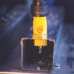 Starrett KFC11021 11-Saw Multi-Material Deluxe Electricians Holesaw Kit