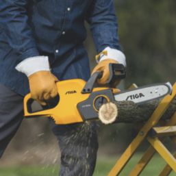 Stiga CS 100e Kit 20V 1 x 4.0Ah Li-Ion E-Power Brushless Cordless 25cm Chainsaw