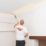 Leyland Trade  5Ltr Magnolia Vinyl Matt Emulsion  Paint