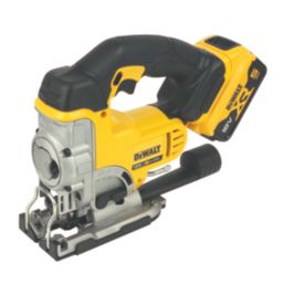 DEWALT DCK694P3-GB 18V 3 x 5Ah Li-Ion XR  Cordless 6-Piece Kit