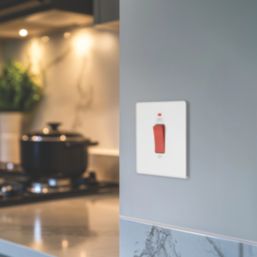 British General Evolve 45A 1-Gang 2-Pole Cooker Switch Pearlescent White with LED with White Inserts