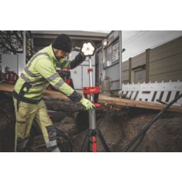 Milwaukee M18 SAL2-502B 2.2m 18V 2 x 5.0Ah Li-Ion RedLithium High Output Cordless Stand Light