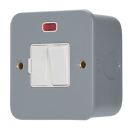 Contactum CLA3367 13A Switched Metal Clad Fused Spur with Neon  with White Inserts