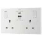 British General 900 Series 13A 2-Gang SP Switched Socket + 3A 22W 2-Outlet Type A & C USB Charger White