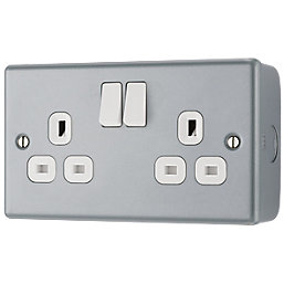 British General  13A 2-Gang DP Switched Metal Clad Power Socket  with White Inserts
