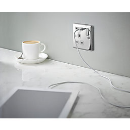 LAP  13A 1-Gang SP Switched Socket + 2.1A 10.5W 2-Outlet Type A USB Charger Polished Chrome with White Inserts
