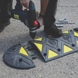 JSP 5mph Speed Bump Black / Yellow 75mm