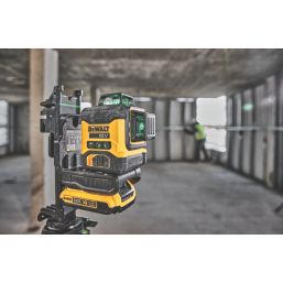 DEWALT DCLE34031D1-GB 18V 1 x 2Ah Li-Ion XR Green Self-Levelling Multi-Line Laser Level