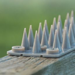 The Big Cheese STV909 Polypropylene Cat & Squirrel Spike Deterrents 455mm 6 Pack