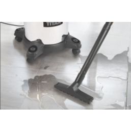 Titan TTB775VAC 1400W 20Ltr  Wet & Dry Vacuum 220-240V