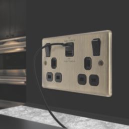 LAP  13A 2-Gang SP Switched Socket + 3A 45W 2-Outlet Type A & C USB Charger Antique Brass with Black Inserts