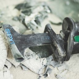 Spyder  Silicone Scraper 6"