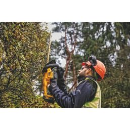 DEWALT DCMHT563N-XJ  55cm 18V Li-Ion XR  Cordless Hedge Trimmer - Bare