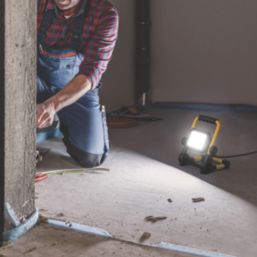 Titan  LED Work Light 20W 2000lm 220-240V