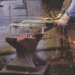 DEWALT  Metalworking Bar Clamp 12" ()