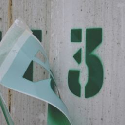 Essentials 0-9 / A-Z Stencil Kit 36 Pieces