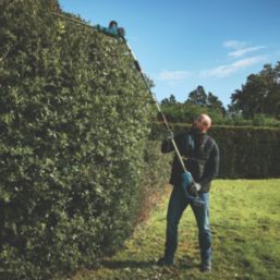 Erbauer  ERI1023PHT 45cm 18V 1 x 3.0/6.0Ah Li-Ion EXT Brushless Cordless Pole Hedge Trimmer