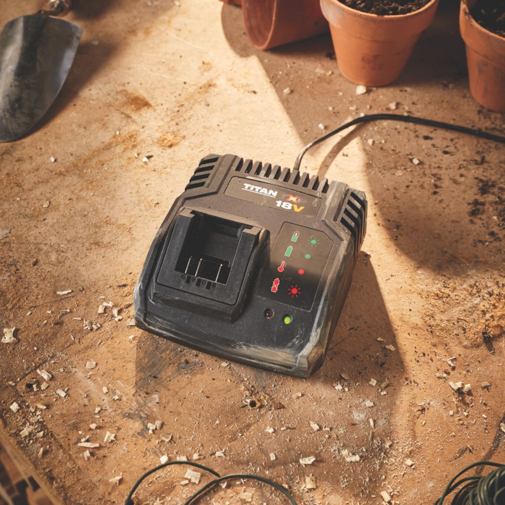 Bosch battery charger online screwfix