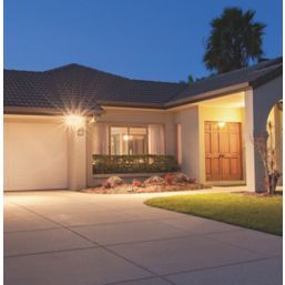 Collingwood  Outdoor LED Floodlight With PIR Sensor Black 20W 2200 / 2400 / 2400lm