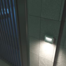 Calex Spot On Series Outdoor LED Wall Light With PIR Sensor White  10lm