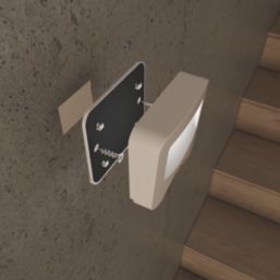 Calex Spot On Series Outdoor LED Wall Light With PIR Sensor White  10lm