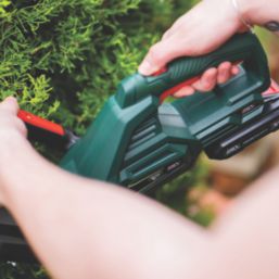 Webb Eco WEV20HTB2 50cm 20V 1 x 2.0Ah Li-Ion   Cordless Hedge Trimmer