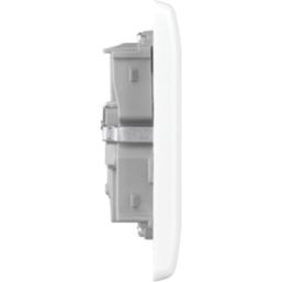British General 800 Series 13A 2-Gang SP Switched Smart Socket White