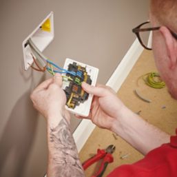 MK Logic Plus Rapid Fix 13A 2-Gang DP Switched Sockets White   5 Pack