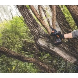 Worx  20V 1 x 2.0Ah Li-Ion PowerShare Brushless Cordless 15cm Mini Chainsaw