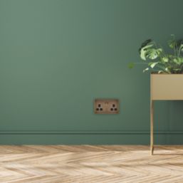 Arlec  13A 2-Gang SP Switched Socket + 4A 15W 2-Outlet Type A USB Charger Antique Brass with Black Inserts