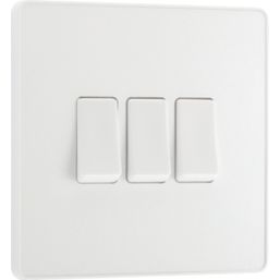 British General Evolve 20A 16AX 3-Gang 2-Way Light Switch  Pearlescent White with White Inserts
