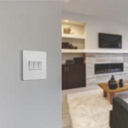 British General Evolve 20A 16AX 3-Gang 2-Way Light Switch  Pearlescent White with White Inserts