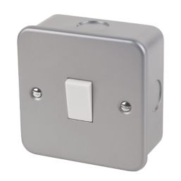 Essentials  10AX 1-Gang 2-Way Metal Clad Switch with White Inserts