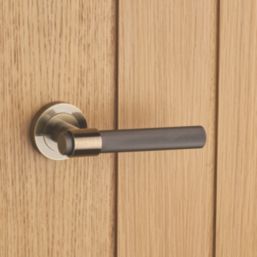 Designer Levers Kensington Knurled Lever on Rose Door Handle Pair Antique Brass