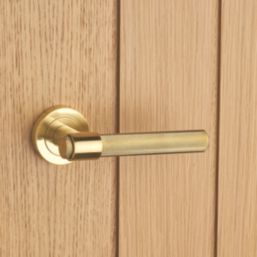 Designer Levers Kensington Knurled Lever on Rose Door Handle Pair Brushed Brass