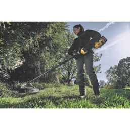 DEWALT DCMAS5713X1-GB
 54V 1 x 9Ah Li-Ion XR FlexVolt Brushless Cordless Split Shaft Grass Trimmer