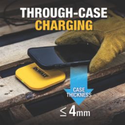 DEWALT  USB-C Wireless Fast Charging Pad 10W