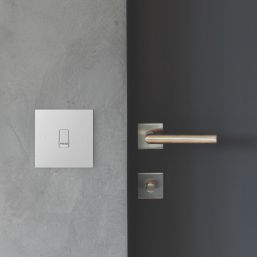 British General 900 Series 10A 10AX 1-Gang 1-Way Press Switch White