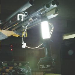 Makita DML806 14.4/18V Li-Ion LXT Cordless Torch - Bare