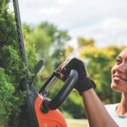 Flymo SimpliCut 450  45cm 18V 1 x 2.0Ah Li-Ion Power for All  Cordless Hedge Trimmer