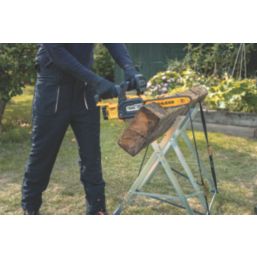 DEWALT DCMCS565P1-GB 18V 1 x 5Ah Li-Ion XR Brushless Cordless 30cm Chainsaw